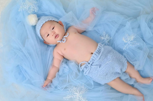 启东怀孕肚子起小疙瘩很痒